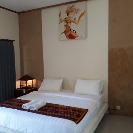 Village Corner Homestay Kuta  Bagian luar foto