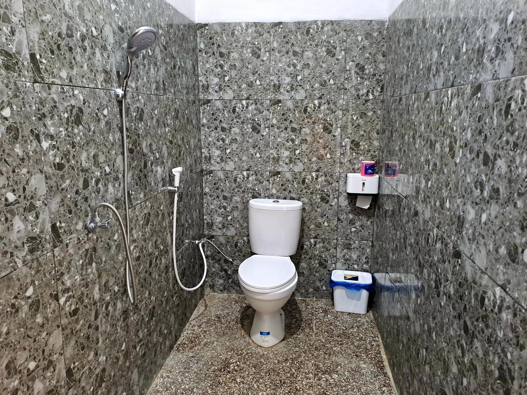 Village Corner Homestay Kuta  Ruang foto
